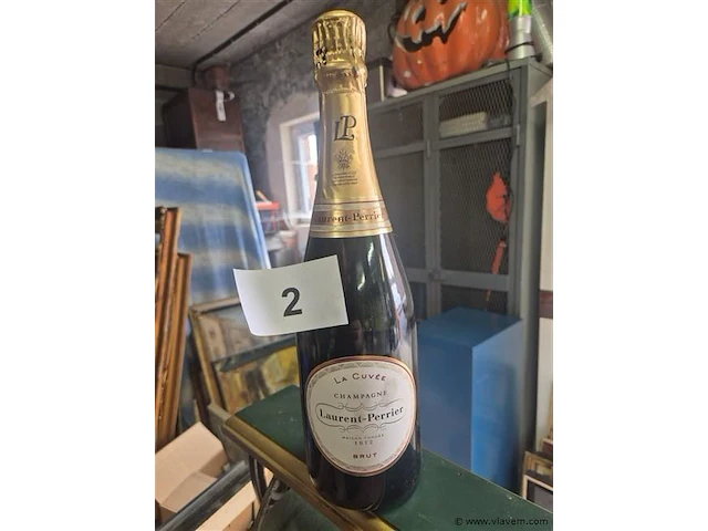 Fles laurent perrier - afbeelding 1 van  3