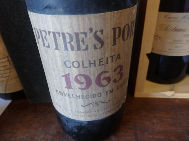 Fles petre's port 1963 - afbeelding 2 van  2