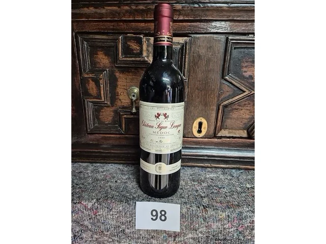 Fles rode wijn - afbeelding 1 van  3