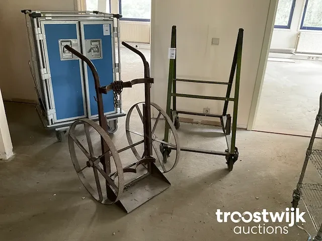 Flessenwagen - afbeelding 1 van  4