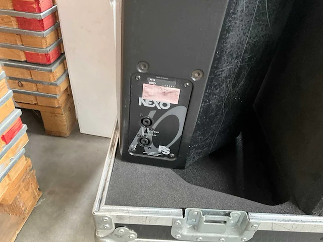Flight case met 2 x nexo ps10 - afbeelding 4 van  4