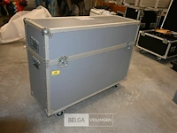 Flight case met 8 x rainbow colour changer - afbeelding 4 van  12