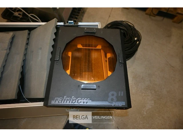 Flight case met 8 x rainbow colour changer - afbeelding 8 van  12