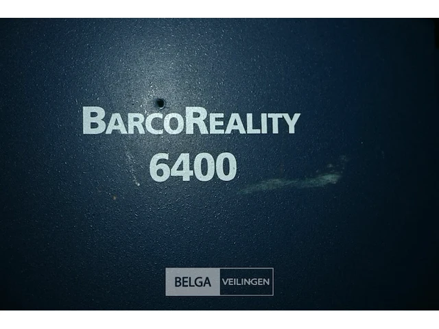 Flight case met barco reality projector - afbeelding 4 van  7