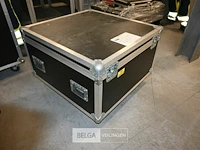 Flight case met barco reality projector - afbeelding 6 van  7