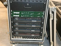 Flight case met professionele versterkers - afbeelding 1 van  11