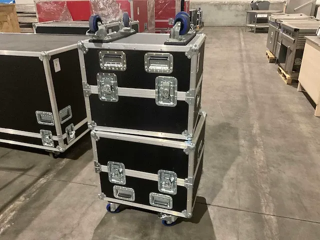 Flightcase (2x) - afbeelding 1 van  3