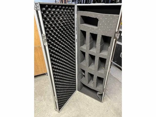 Flightcase lang - afbeelding 1 van  2