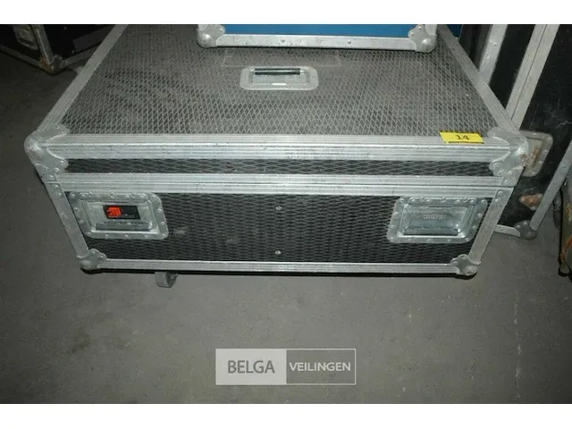 Flightcase leeg afm ± 132 x 87 x 15 - afbeelding 4 van  4