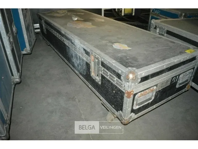 Flightcase leeg afm ± 18 x 61 x 42 - afbeelding 4 van  4