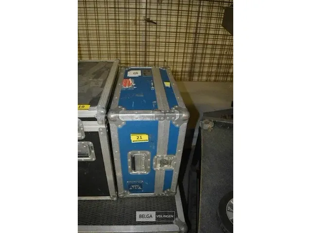 Flightcase leeg afm ± 57 x 54 x 31 - afbeelding 2 van  2