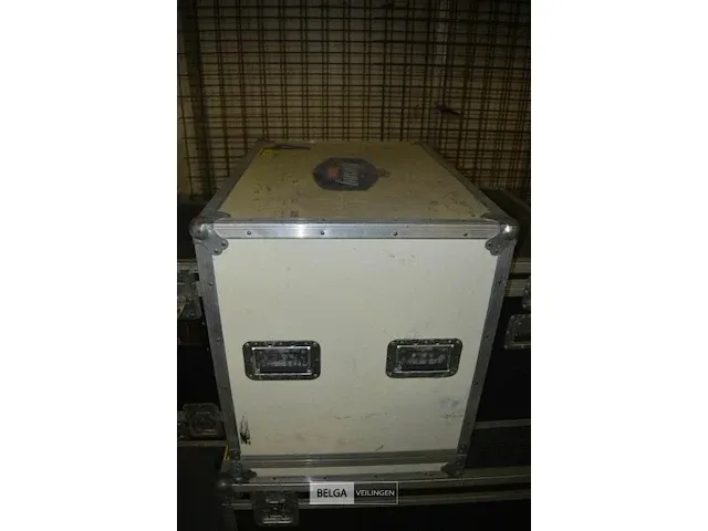 Flightcase leeg afm ±83 x 62 x 72 - afbeelding 1 van  2