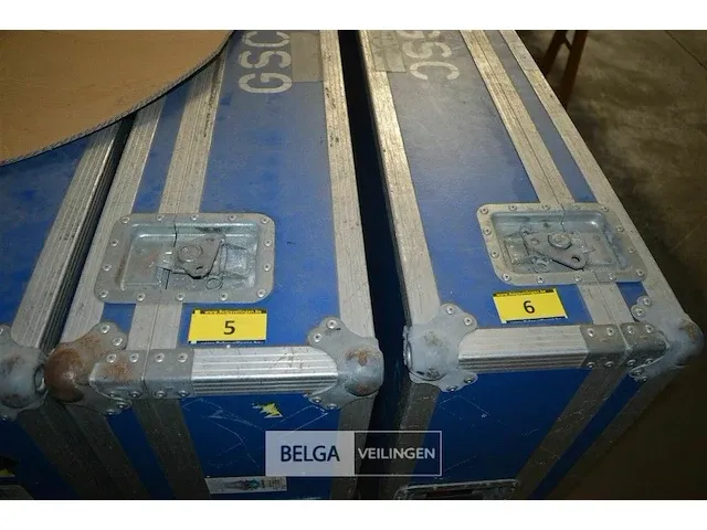 Flightcase leeg afm ± afm ± 117 x 31 x 93 - afbeelding 2 van  5