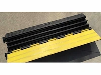 Flightcase met 10x showtec cable bridge - afbeelding 5 van  6