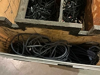 Flightcase met diverse kabels - afbeelding 8 van  8