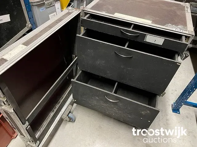 Flightcase met lades - afbeelding 1 van  9