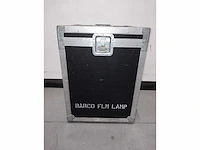 Flightcase voor barco flm 3kw universele lamphouder - afbeelding 1 van  4