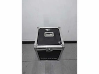 Flightcase voor barco flm 3kw universele lamphouder - afbeelding 2 van  4