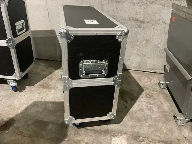 Flightcase - afbeelding 3 van  5