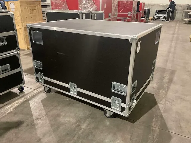 Flightcase - afbeelding 1 van  3