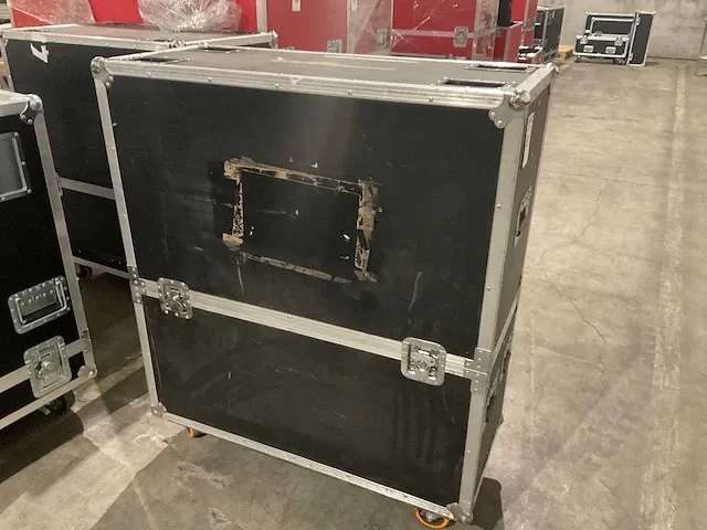 Flightcase - afbeelding 1 van  3