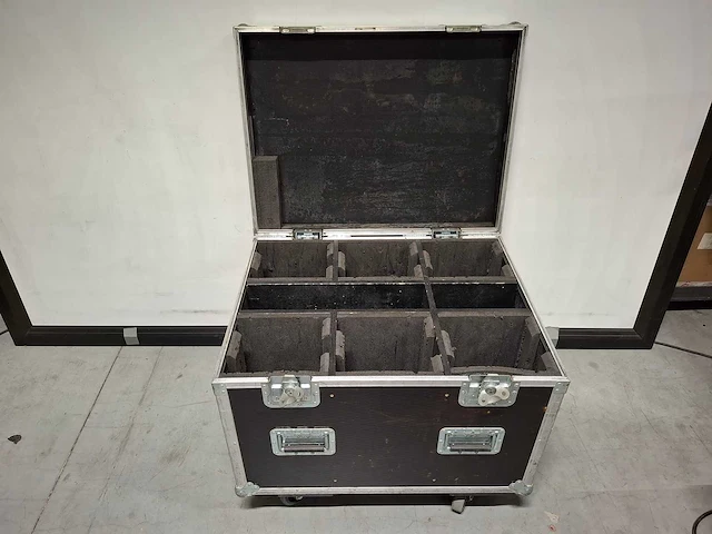 Flightcase - afbeelding 3 van  3