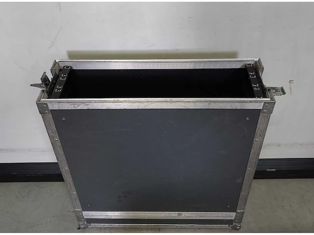 Flightcase - afbeelding 3 van  3