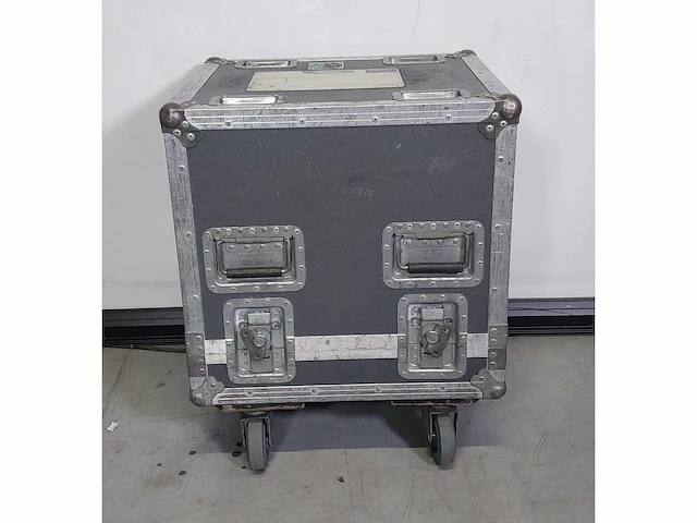 Flightcase - afbeelding 1 van  4