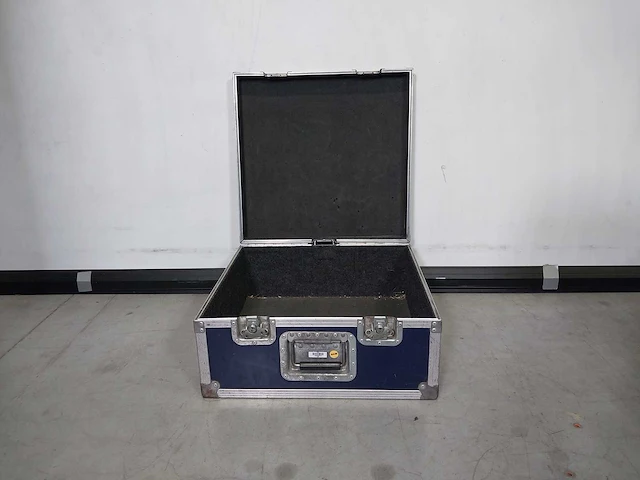 Flightcase - afbeelding 2 van  4
