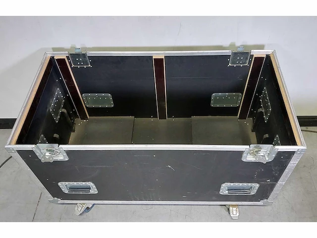 Flightcase - afbeelding 2 van  3