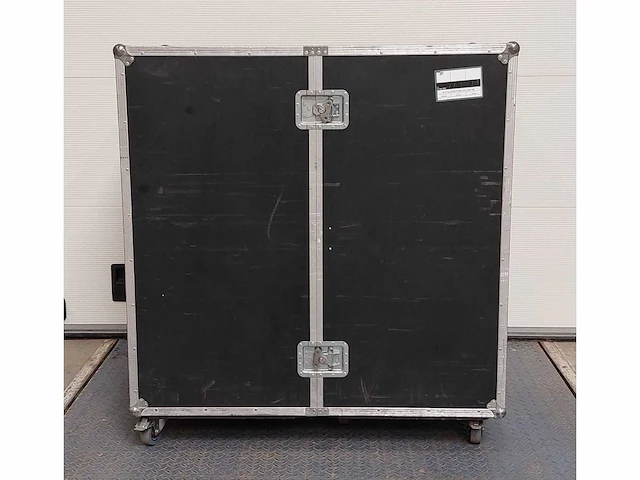 Flightcase - afbeelding 1 van  4