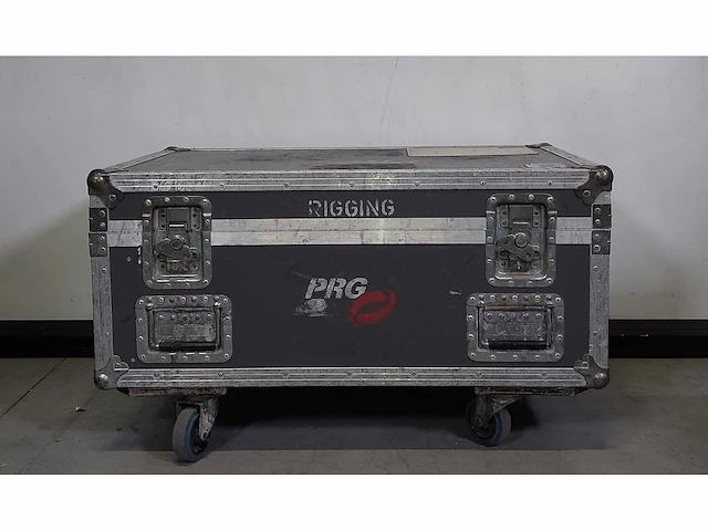 Flightcase - afbeelding 1 van  4