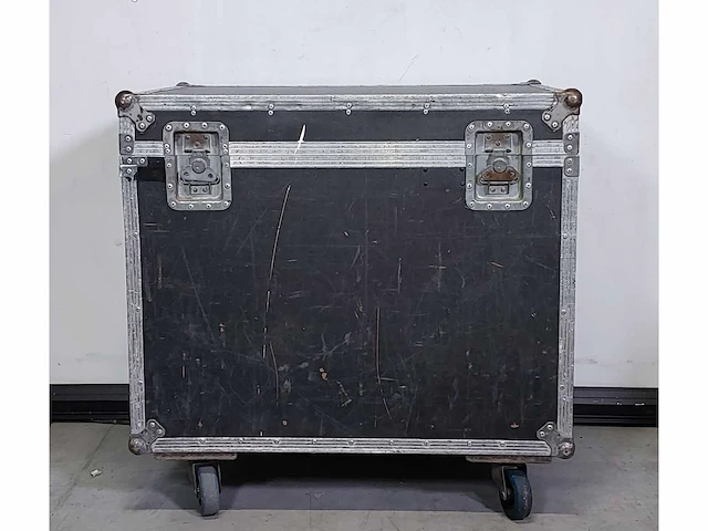 Flightcase - afbeelding 1 van  4