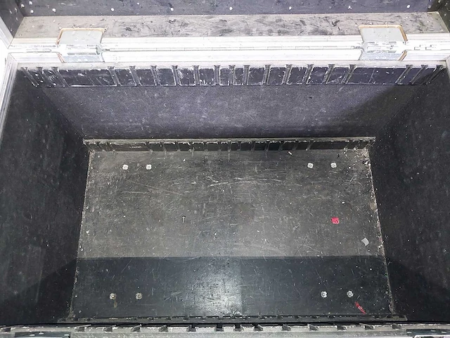 Flightcase - afbeelding 4 van  4