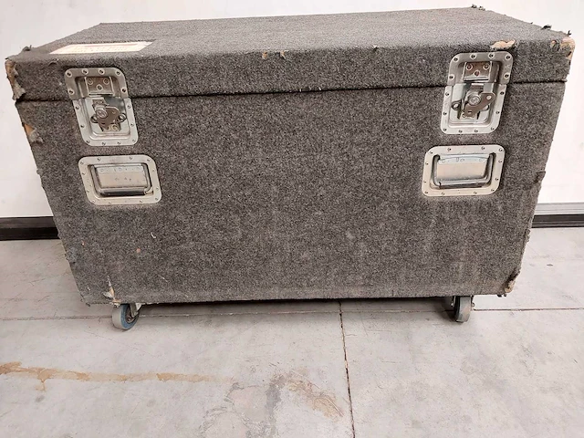 Flightcase - afbeelding 1 van  4