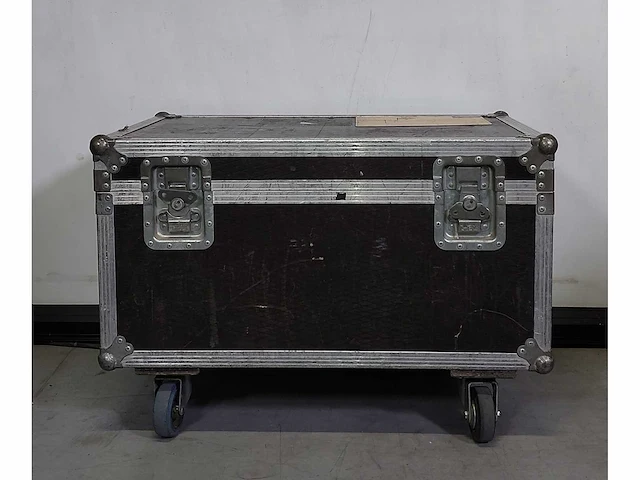 Flightcase - afbeelding 1 van  4