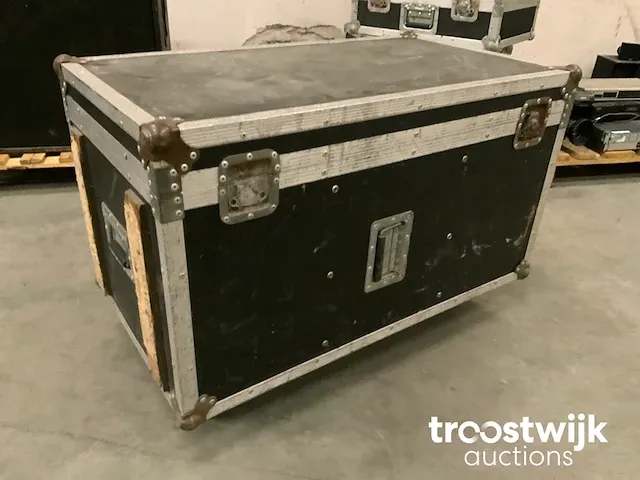Flightcase - afbeelding 1 van  3
