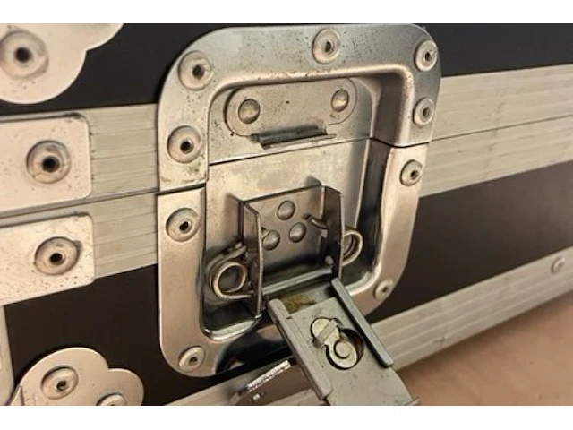 Flightcase - afbeelding 2 van  3