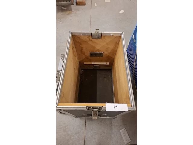 Flightcase - afbeelding 2 van  2