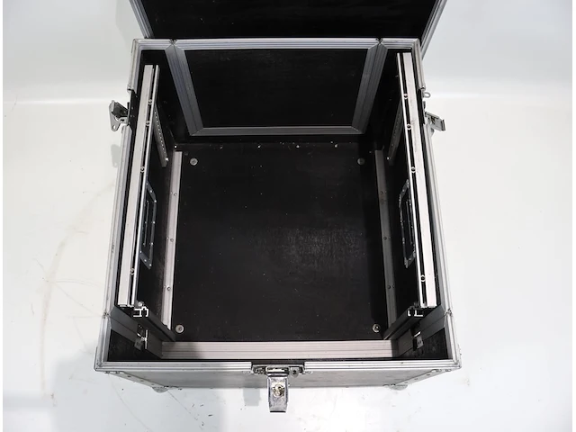 Flightcase - afbeelding 4 van  6