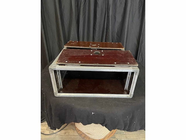 Flightcase - afbeelding 1 van  2