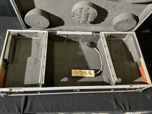 Flightcase - afbeelding 3 van  8