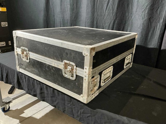 Flightcase - afbeelding 4 van  5