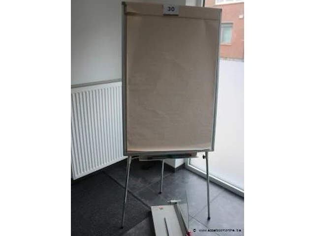 Flipchart plus papiersnijder - afbeelding 1 van  2