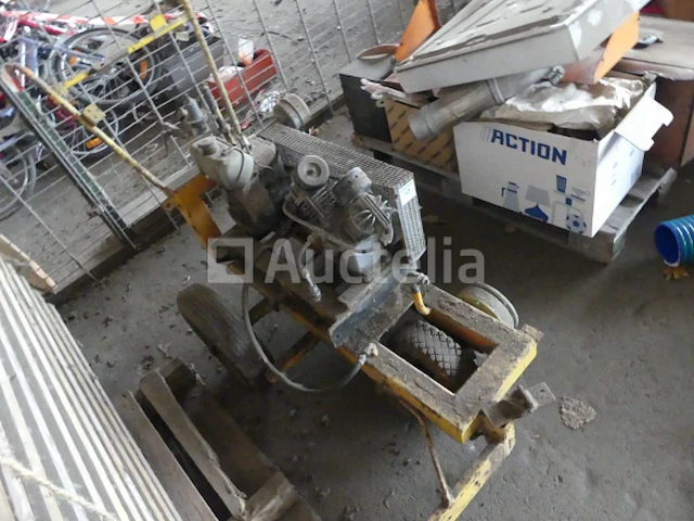 Floor marker trolley merk en model onleesbaar - afbeelding 3 van  4