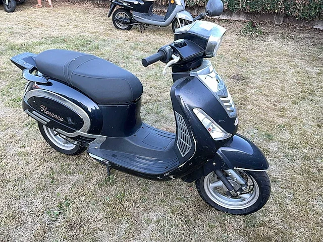 Floretti florence scooter - afbeelding 3 van  6