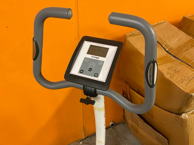 Flow fitness turner dht75 home trainer - afbeelding 3 van  3