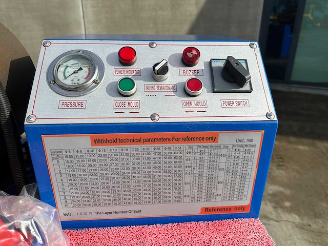 Fluidmex - 2025 - t.2st - hydraulische slangenpers - afbeelding 13 van  13