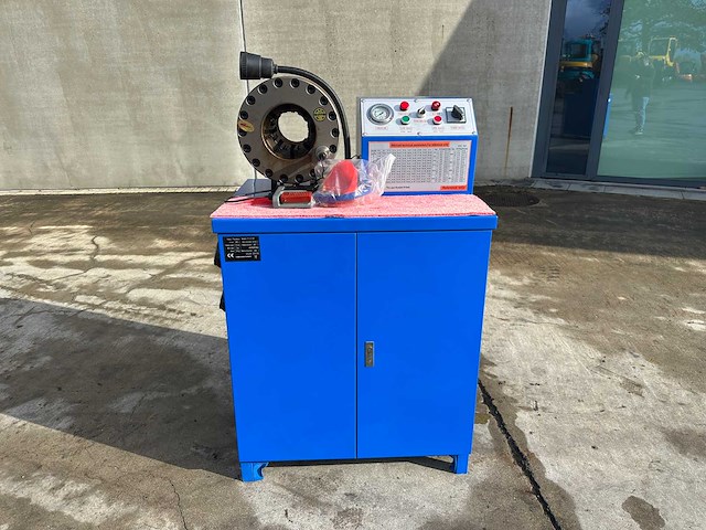 Fluidmex - 2025 - t.2st - hydraulische slangenpers - afbeelding 1 van  13