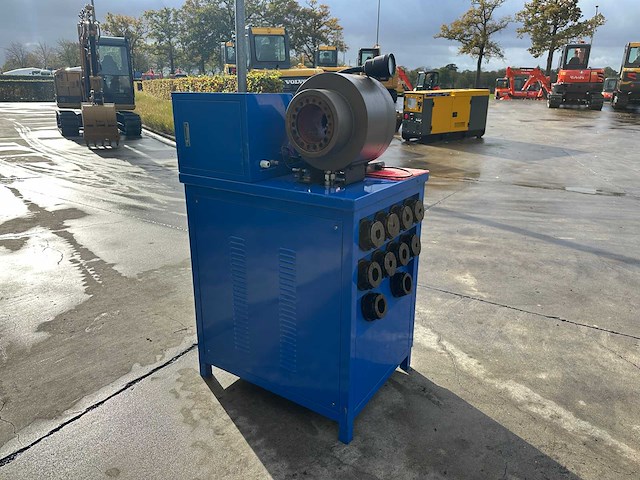 Fluidmex - 2025 - t.2st - hydraulische slangenpers - afbeelding 8 van  13